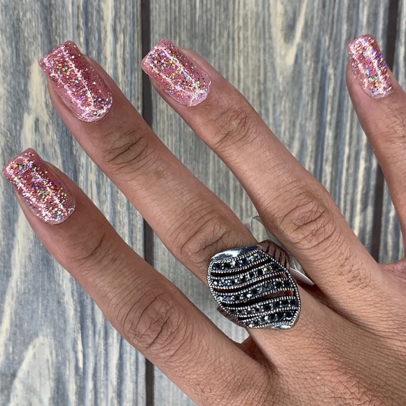 Thick silver ring - Picture 2 of 2